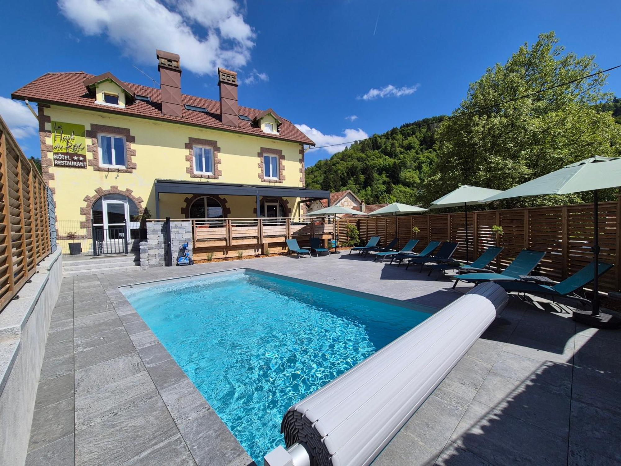 Hotel Restaurant Du Haut Du Roc Basse-sur-le-Rupt Zewnętrze zdjęcie
