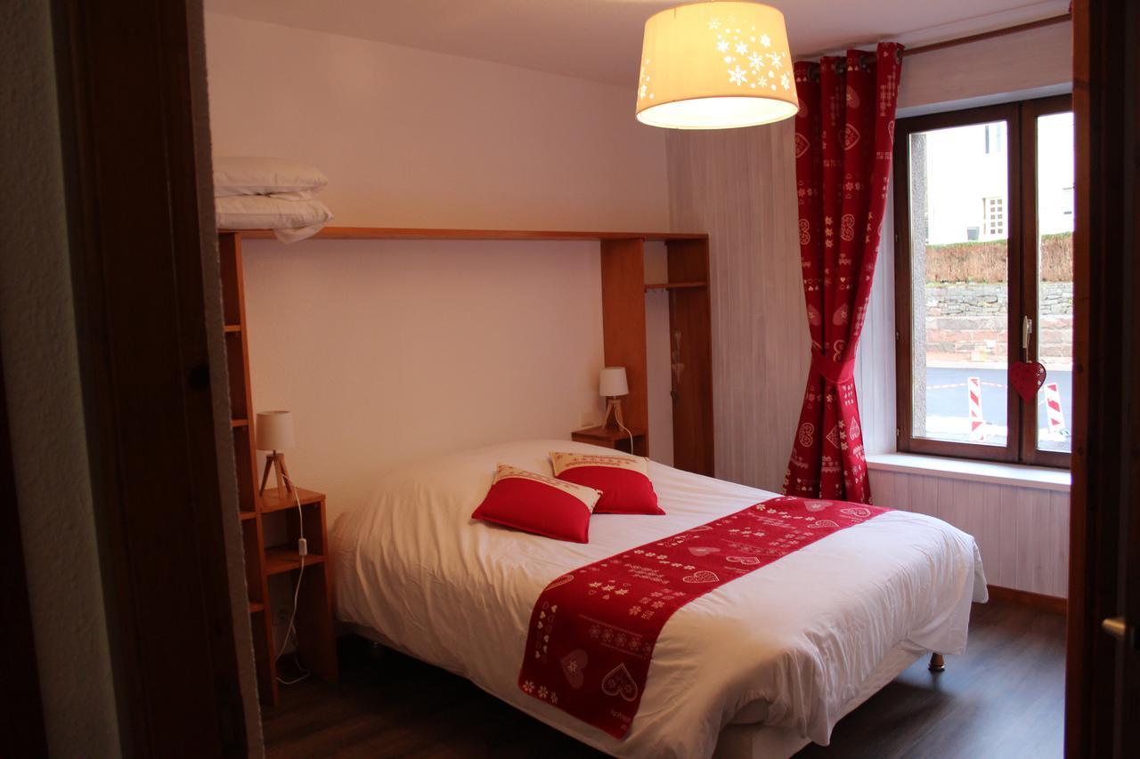 Hotel Restaurant Du Haut Du Roc Basse-sur-le-Rupt Zewnętrze zdjęcie